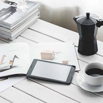 虎视眈眈，团结一心，向梦想进发——从目光到行动的蜕变